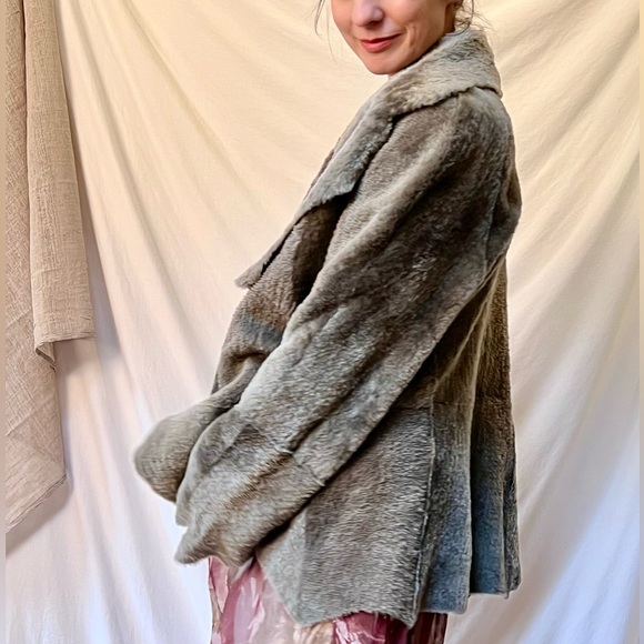 Donna Karan Jackets & Blazers - DONNA KARAN LAMBSKIN SHEARLING COAT